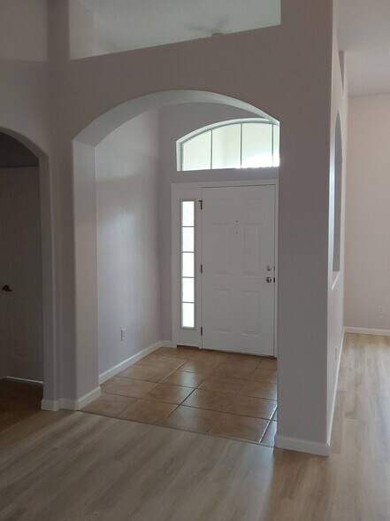 Building Photo - 29 White Feather Ln