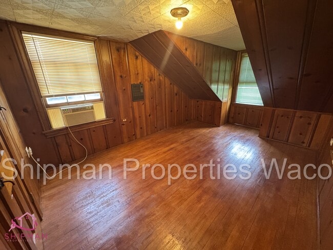 Building Photo - 2909 Gorman Ave