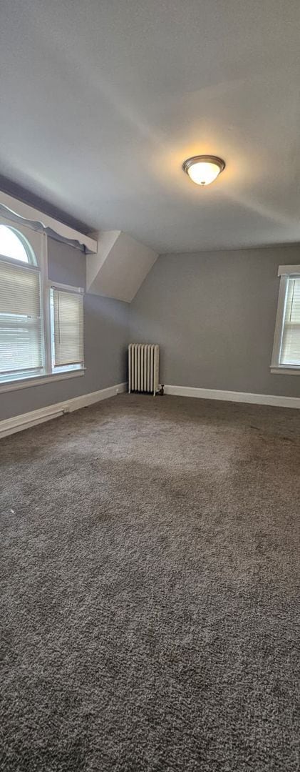 Building Photo - 4 BD 1.5 BA