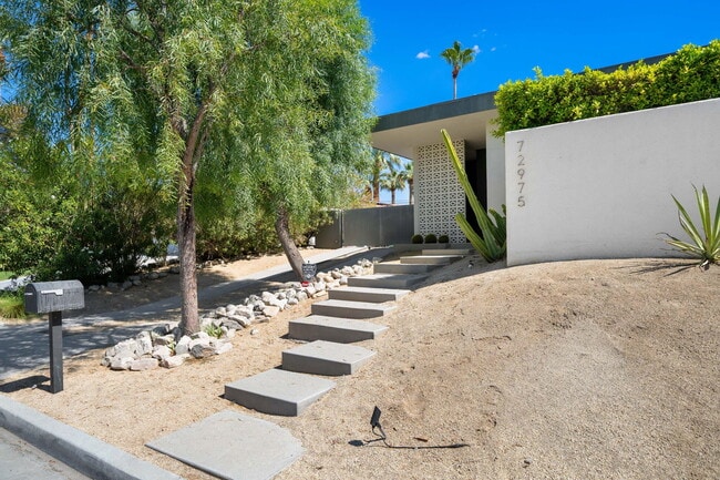 Building Photo - 72975 Willow St