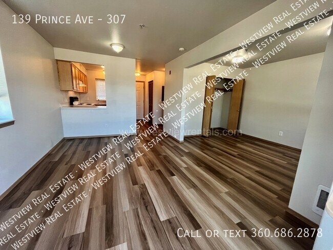 Building Photo - 139 Prince Ave