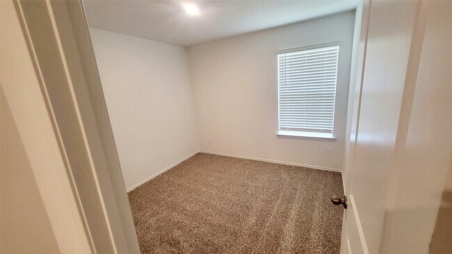 Building Photo - 23835 Sunland Park Ct