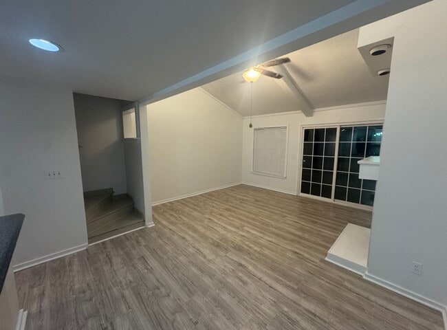 Building Photo - 229 St Luke Ct