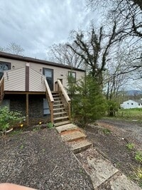 Building Photo - WoodHaven6635