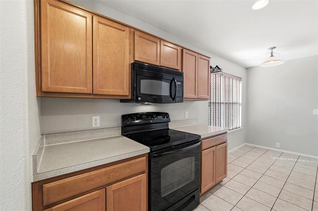 Building Photo - 10404 Nettie St