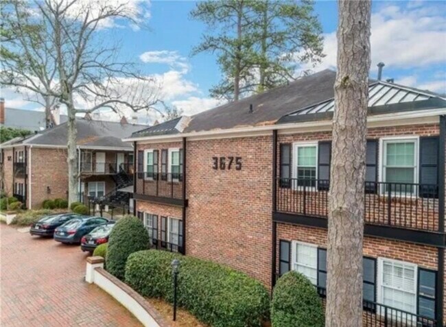 Building Photo - 3675 Peachtree Rd NE