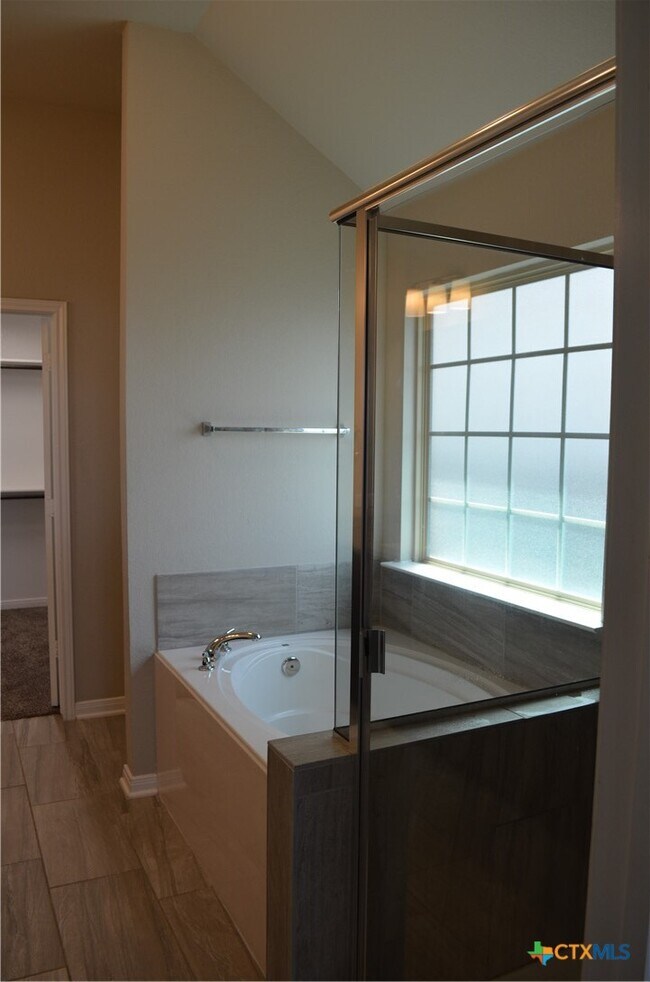 Building Photo - 3423 Addison St