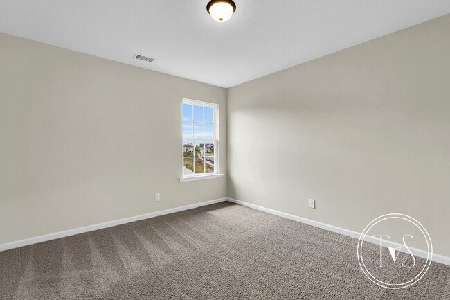 Building Photo - 200 Alcove Ct