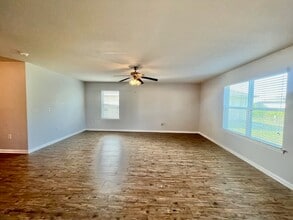 Building Photo - 4703 Windsor Park Ln