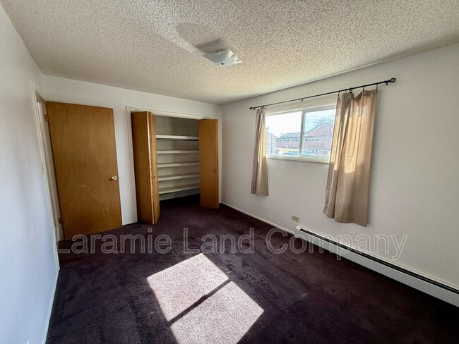 Building Photo - 1503 E Baker St