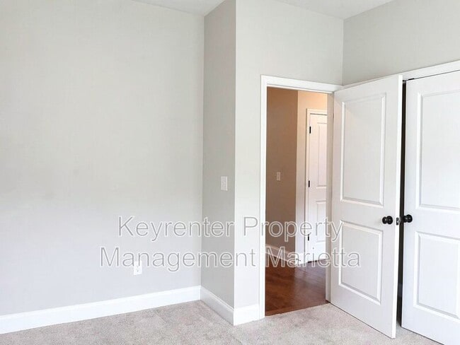 Building Photo - 1244 Stone Castle Cir
