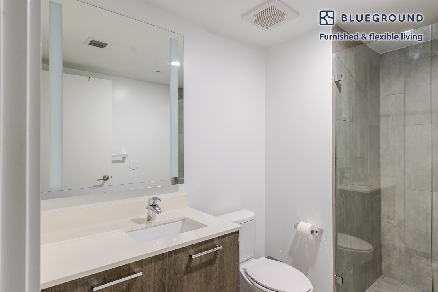 Building Photo - 230 NE 4th St