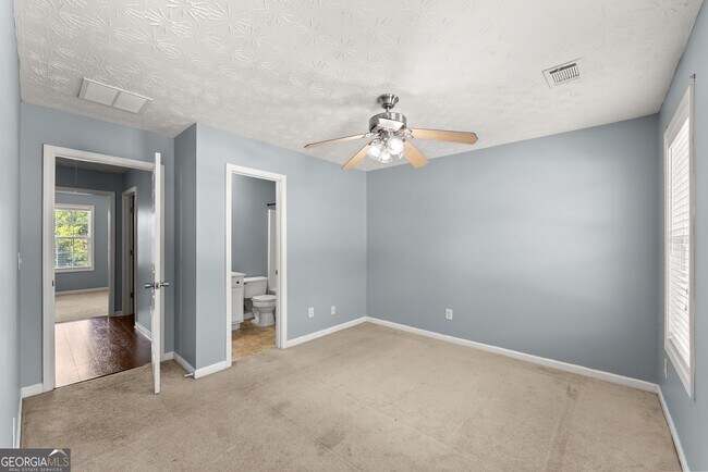 Building Photo - 104 Jameston Dr