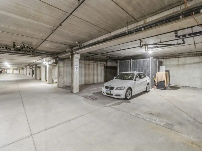 Underground Parking & Storage - 640 S 50th St