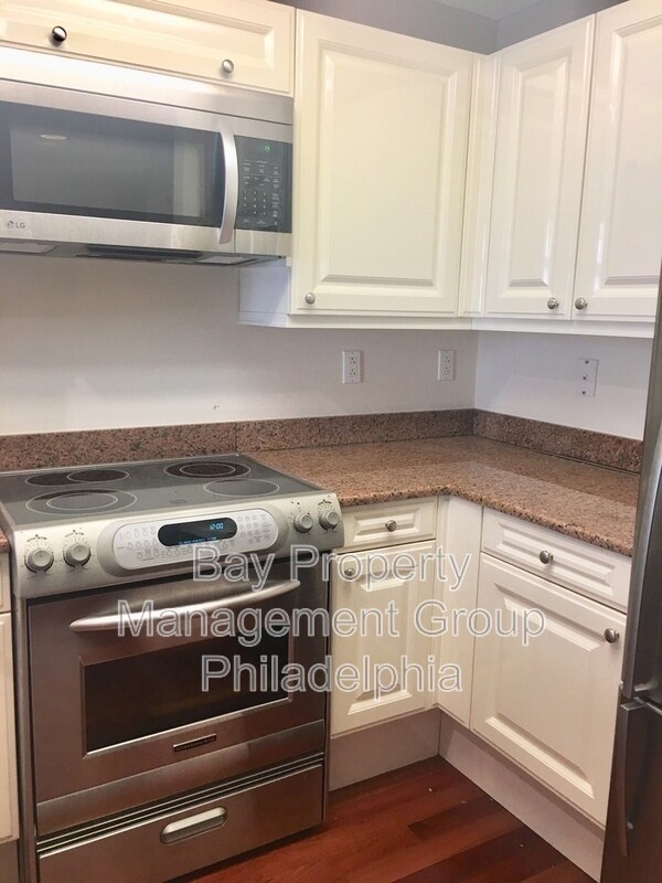 Building Photo - 1500 Chestnut St