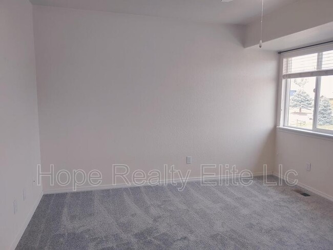 Building Photo - 6749 Bismark Rd
