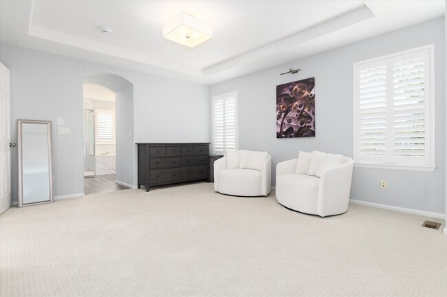 Building Photo - 10786 Southhaven Cir