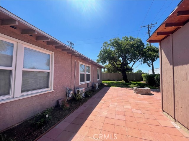 Building Photo - 1804 E Holly Oak Dr