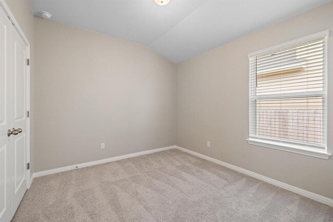 Building Photo - 200 Outlaw Dr