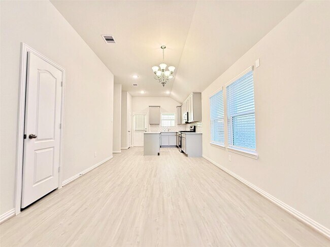 Building Photo - 22858 Ephesus Ave