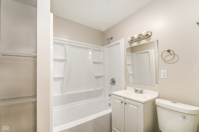 Building Photo - 4701 N Kitley Ave