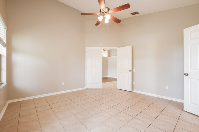 Building Photo - 8562 Fort Thomas Way
