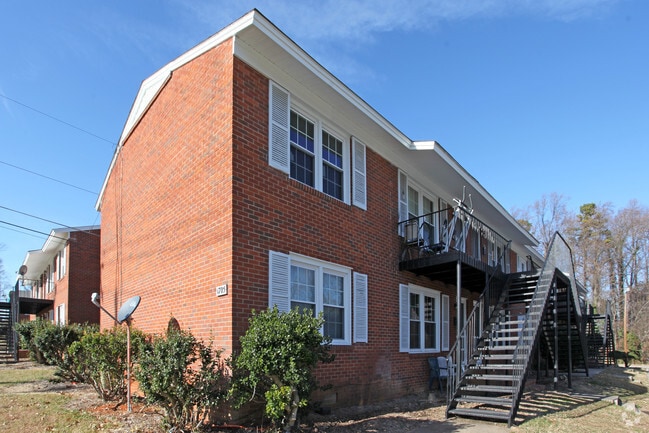 Building Photo - Village Square Apartments