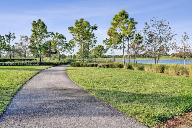 Building Photo - 19594 Broad Shore Walk