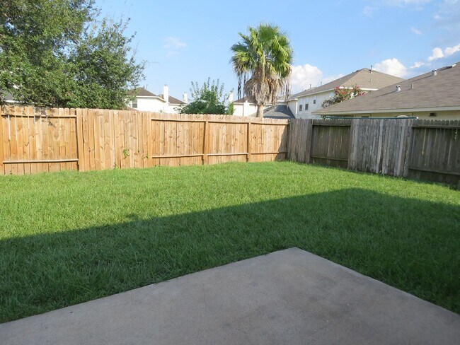 Building Photo - For Lease | 3 Bed, 2 Bath | 1,066 Sq Ft | Beer Creek Meadows|