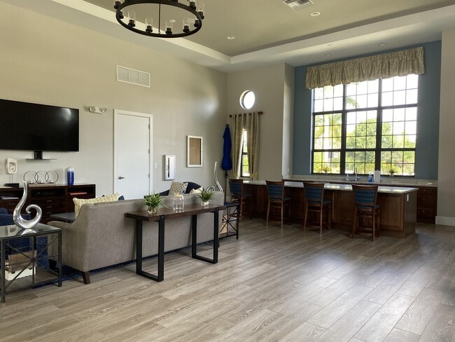 Building Photo - 15114 Palmer Lake Cir