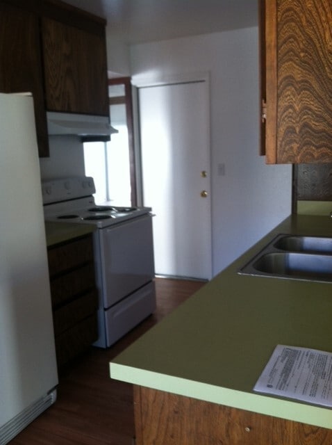 Building Photo - Great Salinas Two Bedroom House