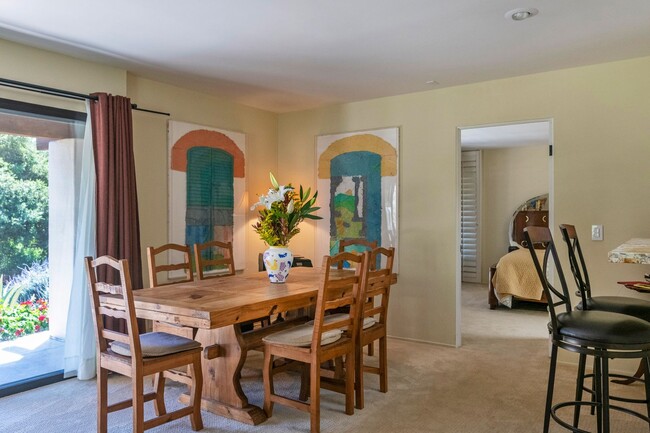 Building Photo - Dream Casita in Hope Ranch!