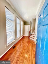 Building Photo - 4240 Sonia Ct