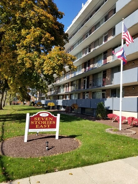 FRONT YARD - 2331 E Market St