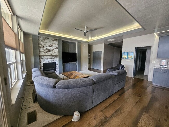 Building Photo - Beautiful Boise Home