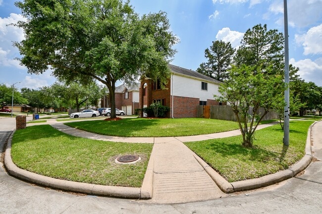 Building Photo - 21219 Flat Creek Ln