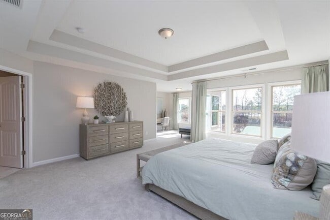 Building Photo - 1626 Lansing Bluff Walk