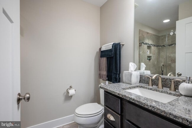 Building Photo - 1126 N Stuart St