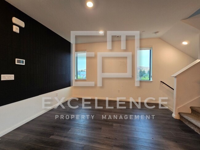 Building Photo - 6 Years New - Beautiful Townhouse With 3/3 with 2 Master Suites, Open Floor Plan, Attached 2 Car ...