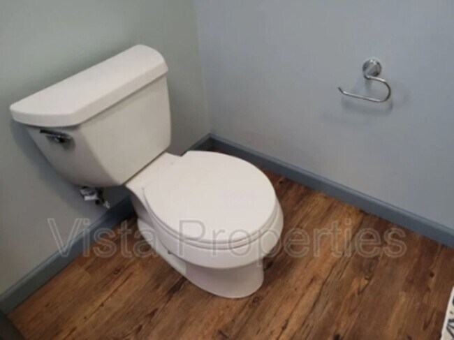 Building Photo - 40216