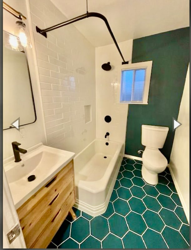 Building Photo - 45 Thornton Ave