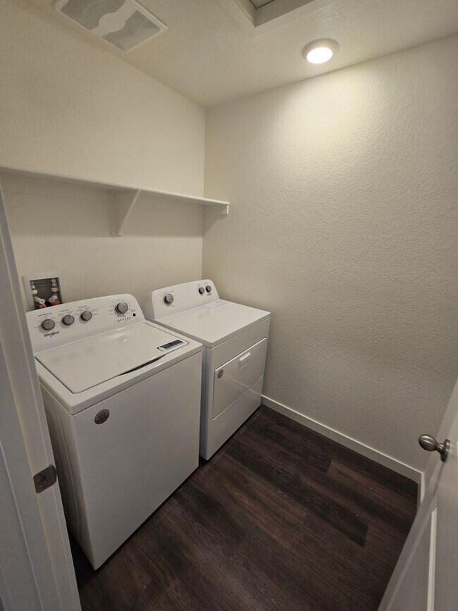 Building Photo - 7020 Kali Ct