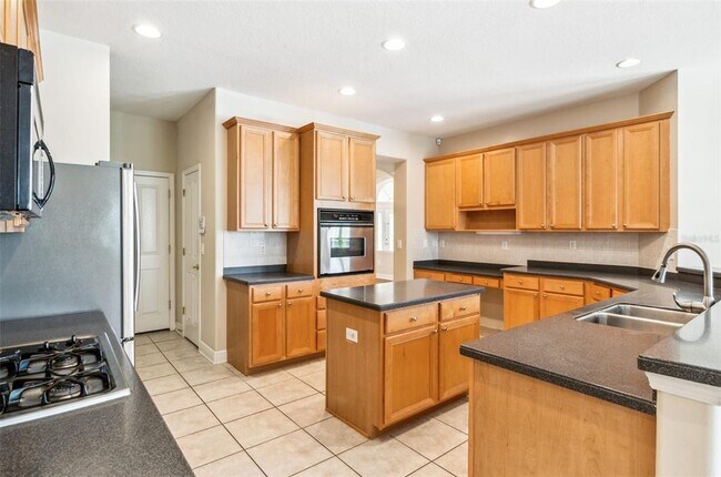 Building Photo - 10222 Arbor Side Dr