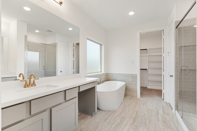 Building Photo - 111 Shining Succulent Dr