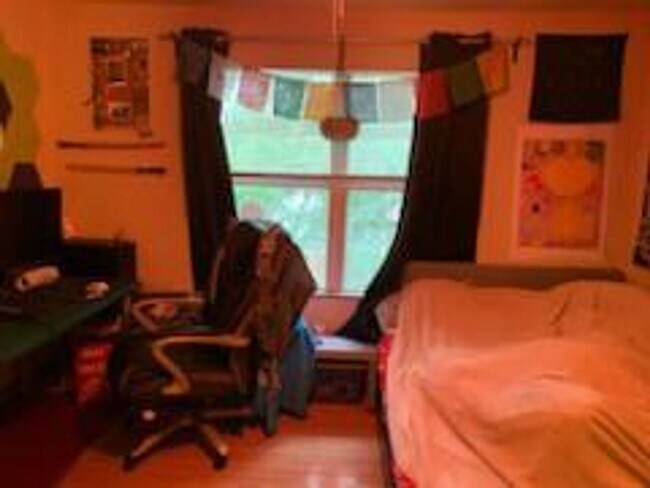 Building Photo - 2905 Robinson Ave