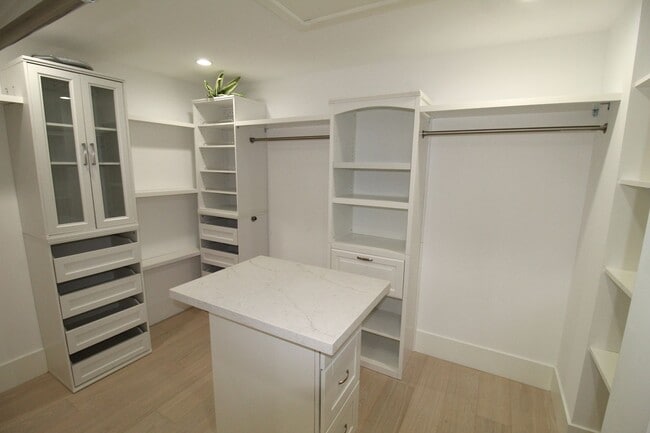 Building Photo - Brand New Custom Home with Ocean Views and...