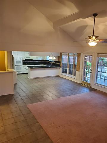 Building Photo - 3304 Lemmontree Ln