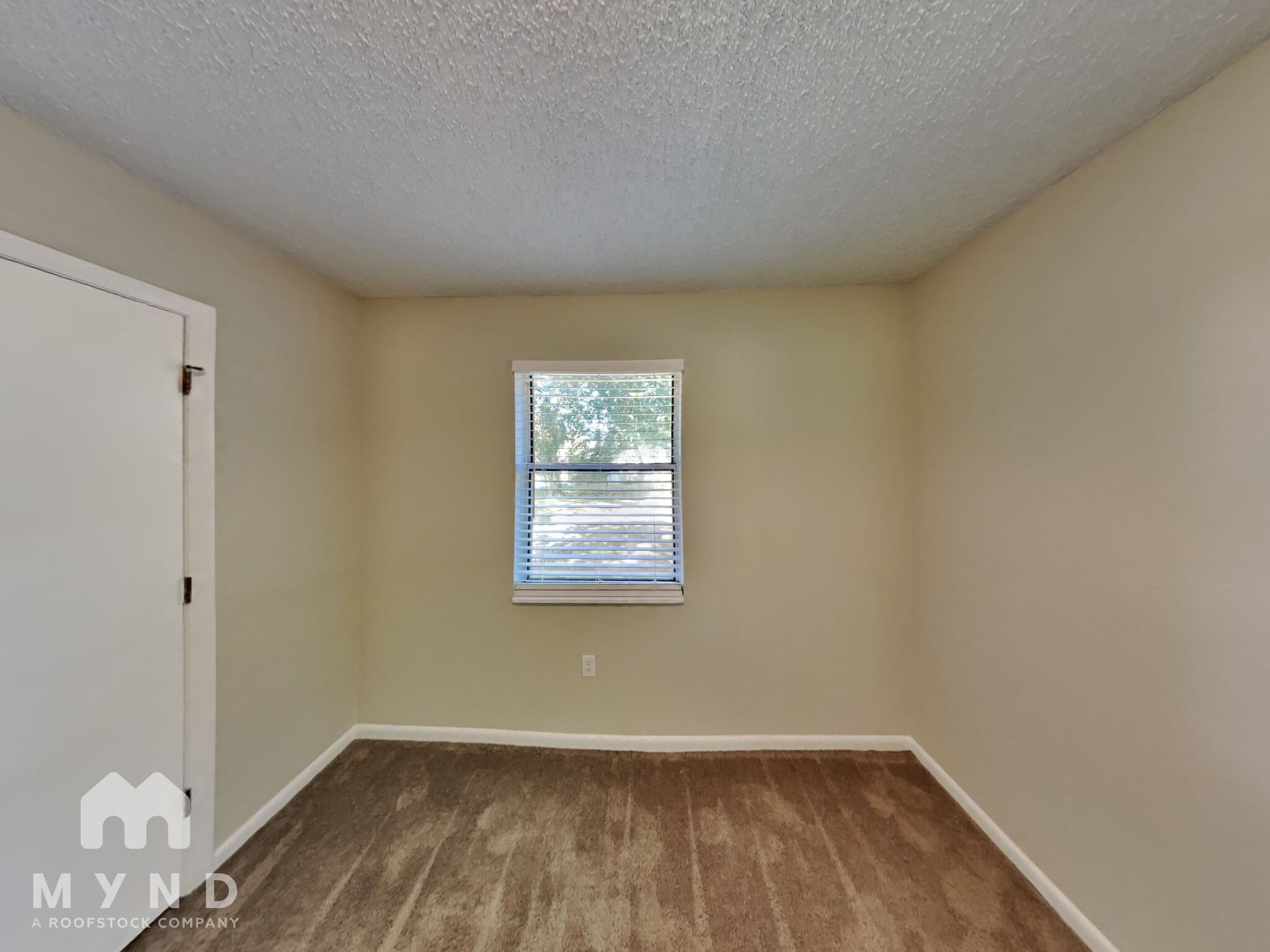 Building Photo - 2030 Voltaire St