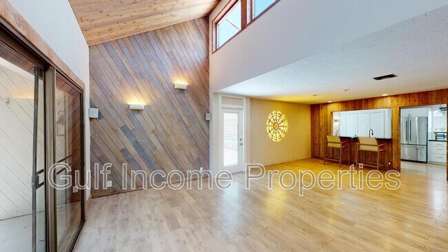 Building Photo - 2360 Riverwood Pines Dr