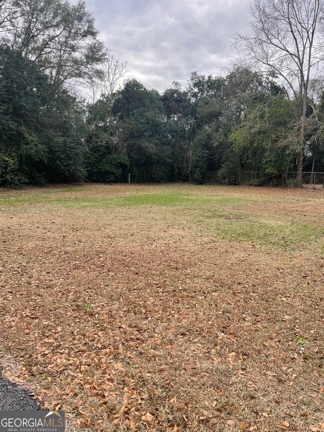 Building Photo - 401 W Parrish St